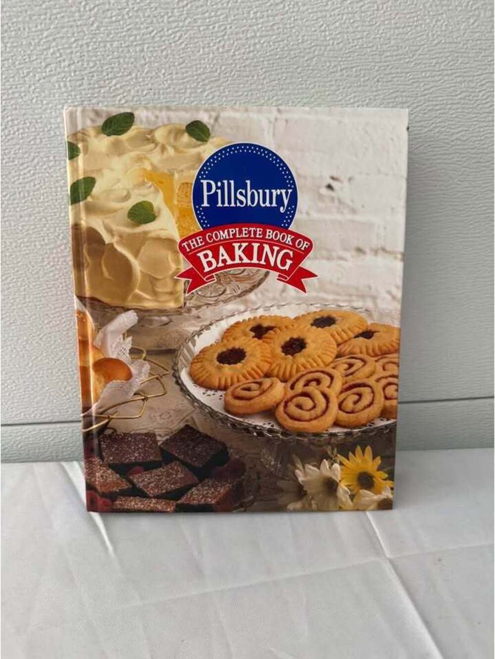 Pillsbury The Complete Book of Baking